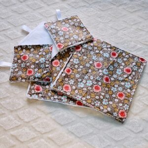 Kit visage clean motif fleuri marron