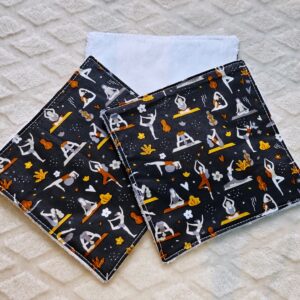 Serviette de visage motif yoga